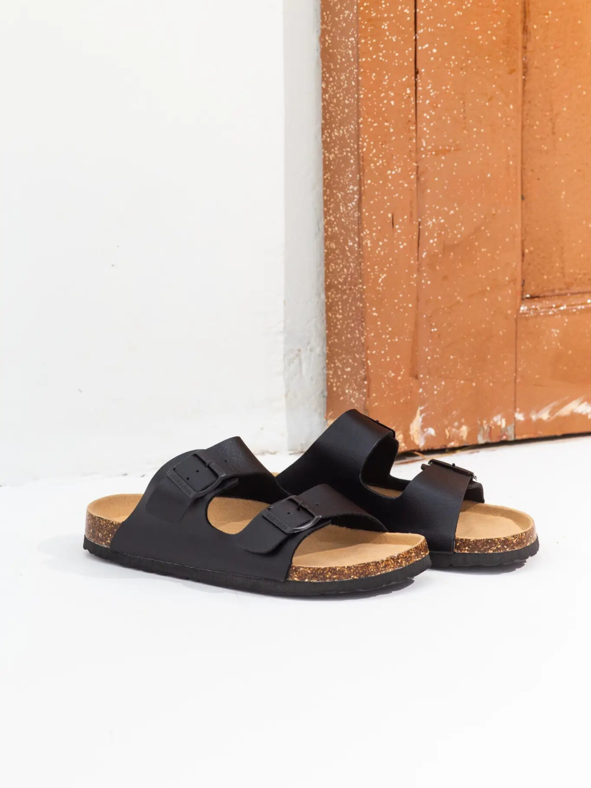 Albany Leather Sandals - Black