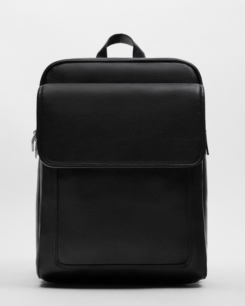 Minimal Tour Lederrucksack