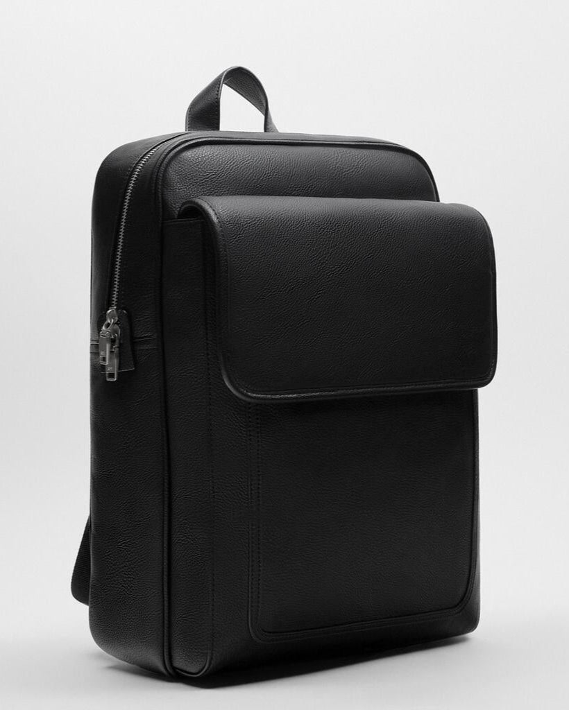 Minimal Tour Lederrucksack