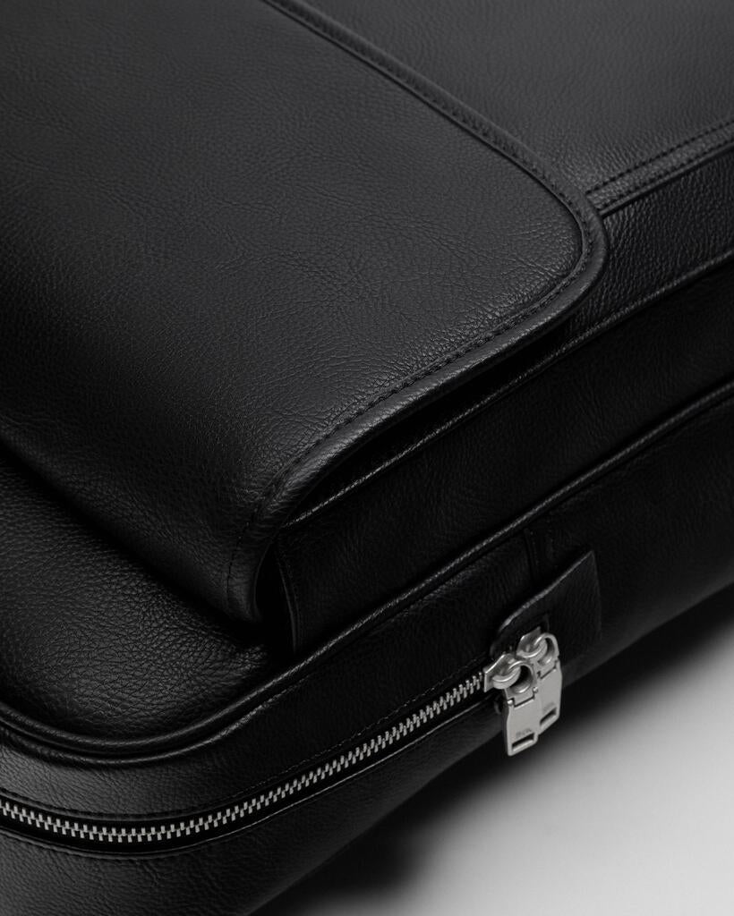 Minimal Tour Lederrucksack