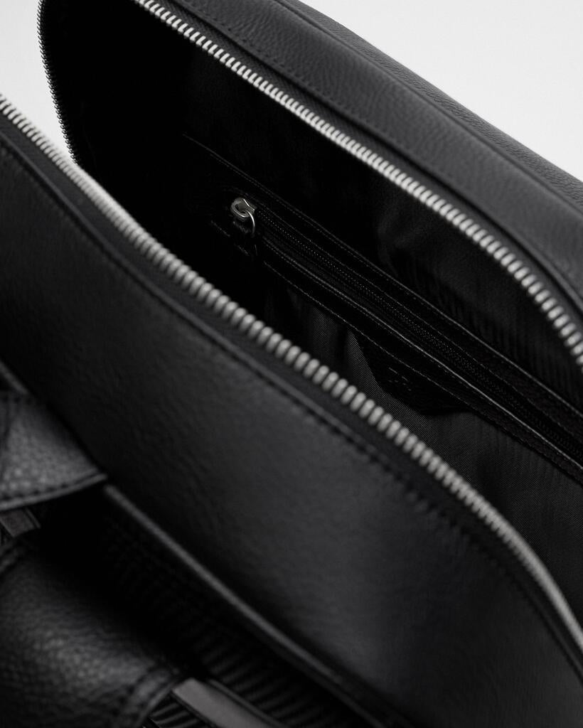 Minimal Tour Lederrucksack